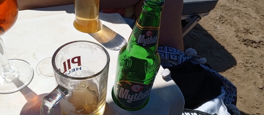 Řecké pivo.jpg